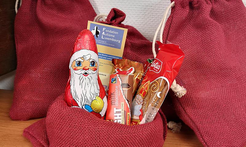 Order your Saint Nicholas bag of sweet treats now!